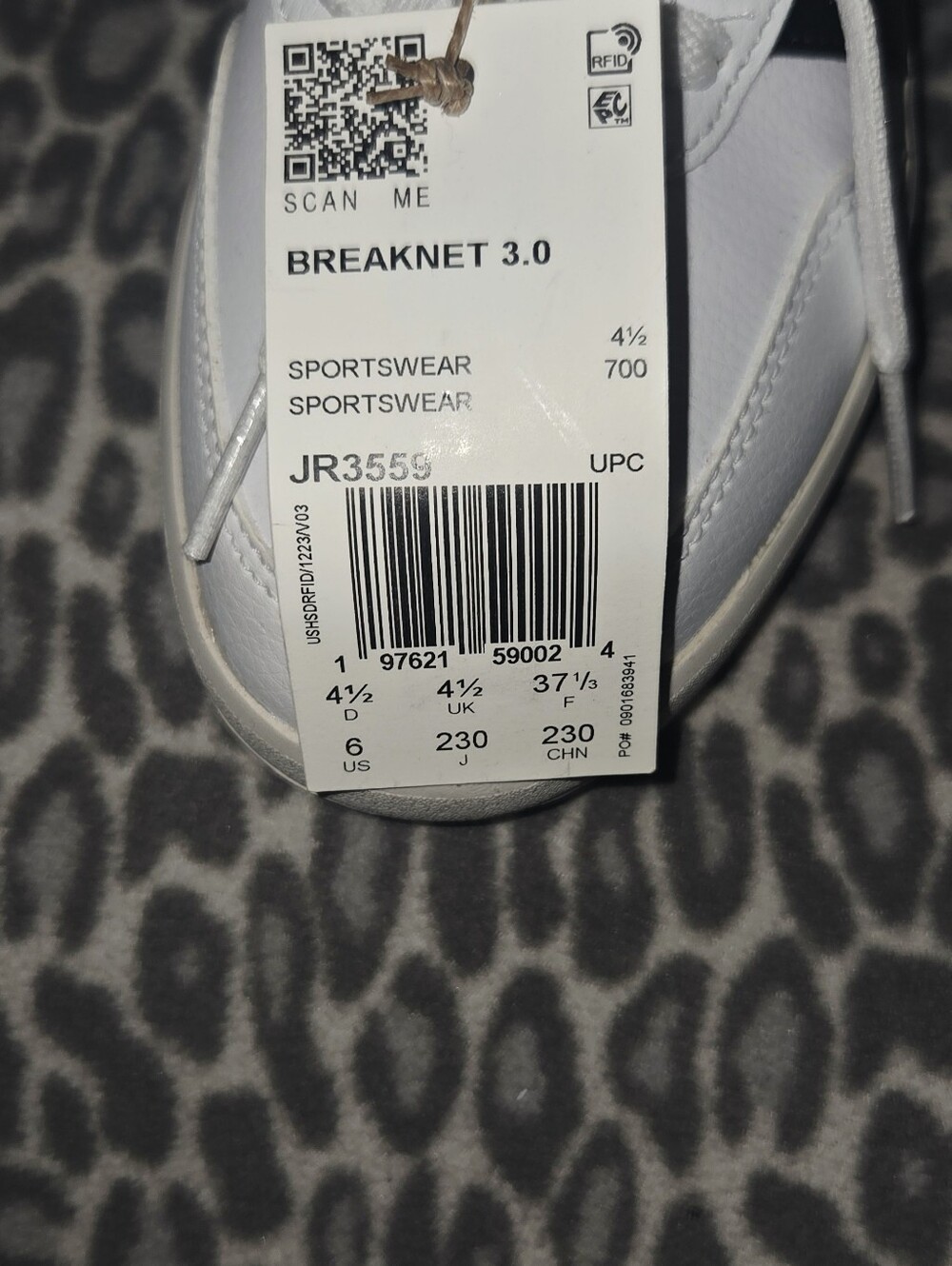 Addidas White Sneakers with Black Stripes - Picture 4 of 5